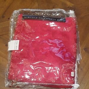 Bed Bath & Beyond Baroque Poinsettia Red Tablecloth